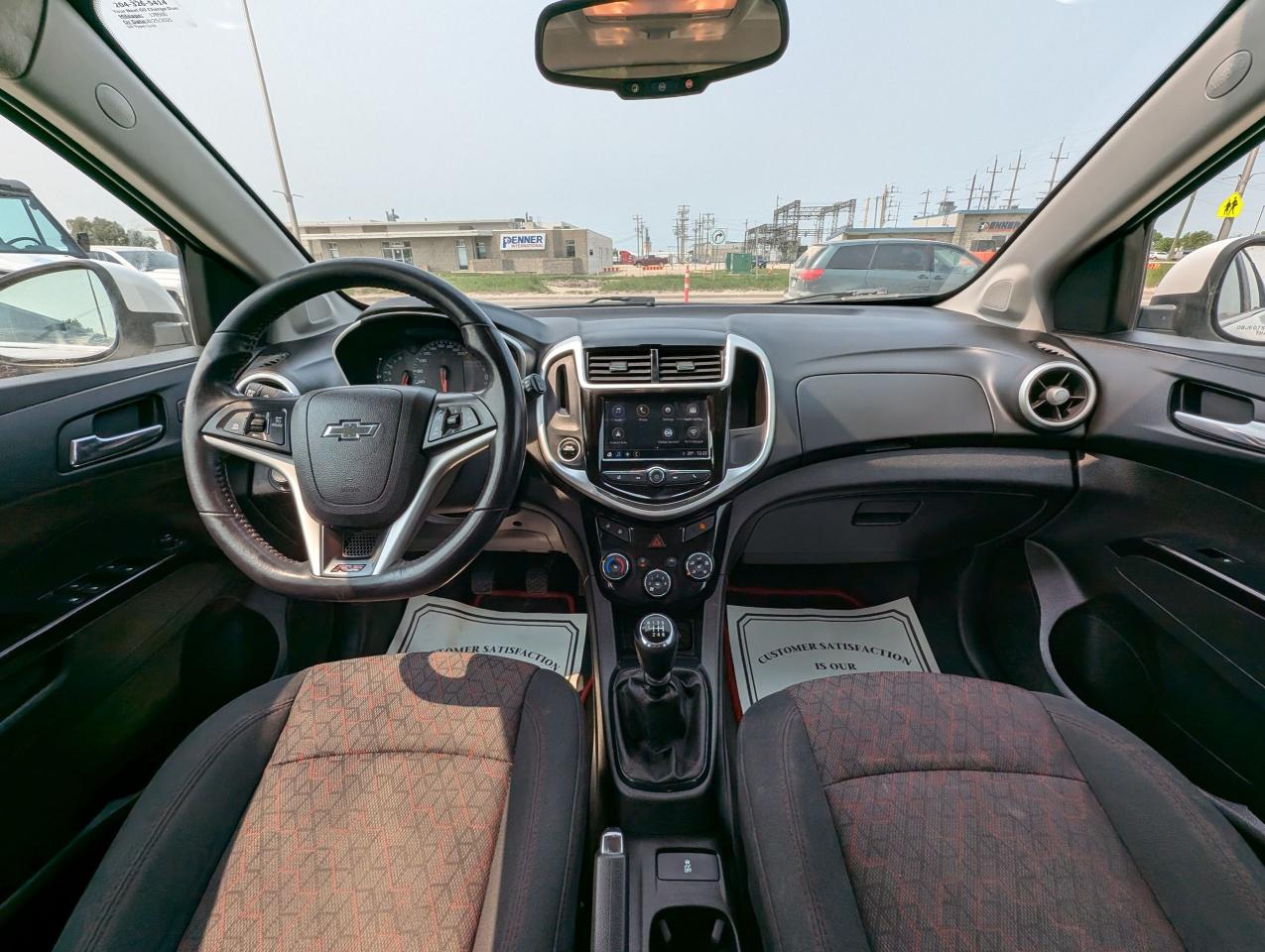 2018 Chevrolet Sonic RS | Apple CarPlay | Heated Seats - Photo #8