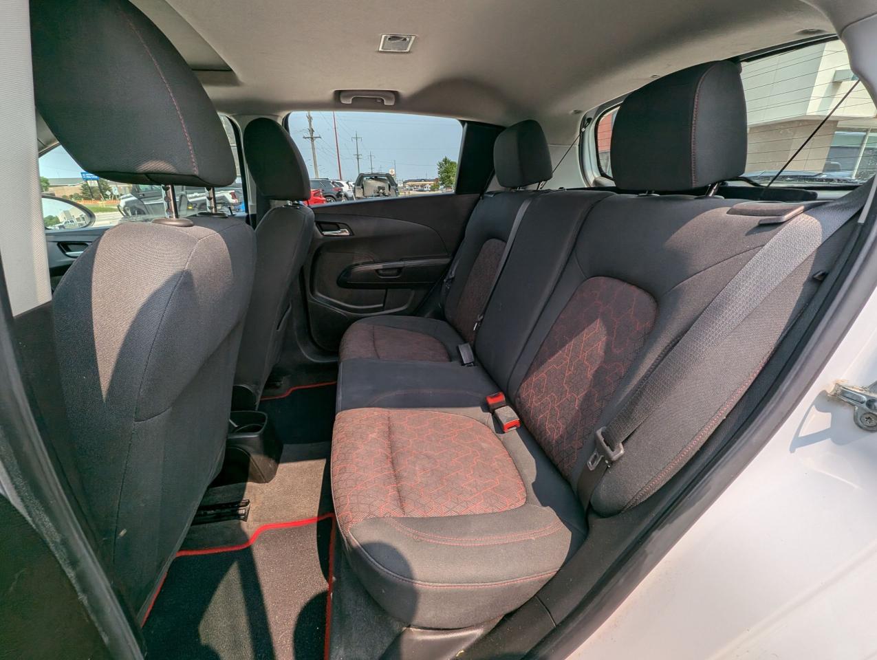 2018 Chevrolet Sonic RS | Apple CarPlay | Heated Seats - Photo #16