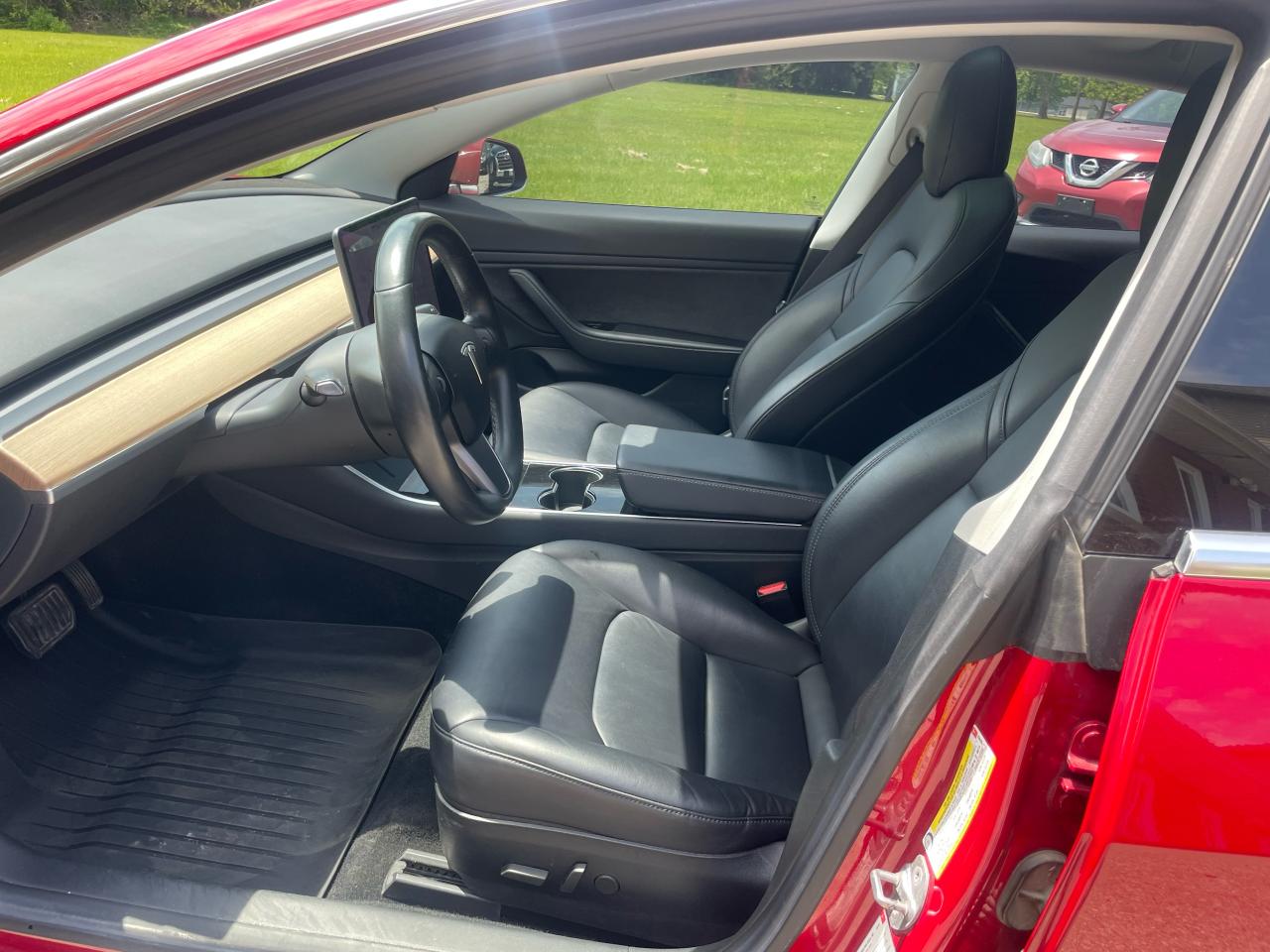 2018 Tesla Model 3 LONG RANGE - Photo #10
