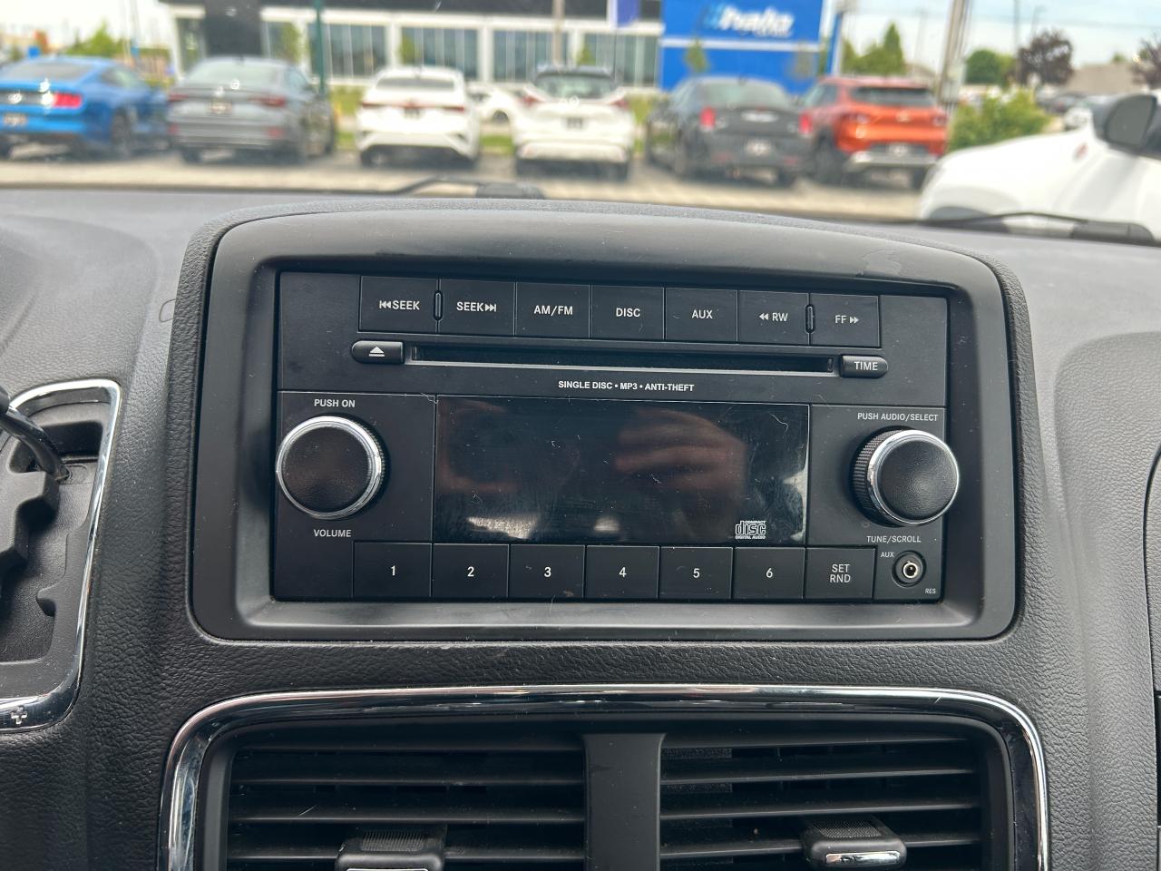 2018 Dodge Grand Caravan  - Photo #12