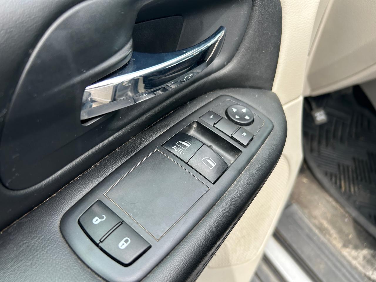 2018 Dodge Grand Caravan  - Photo #13