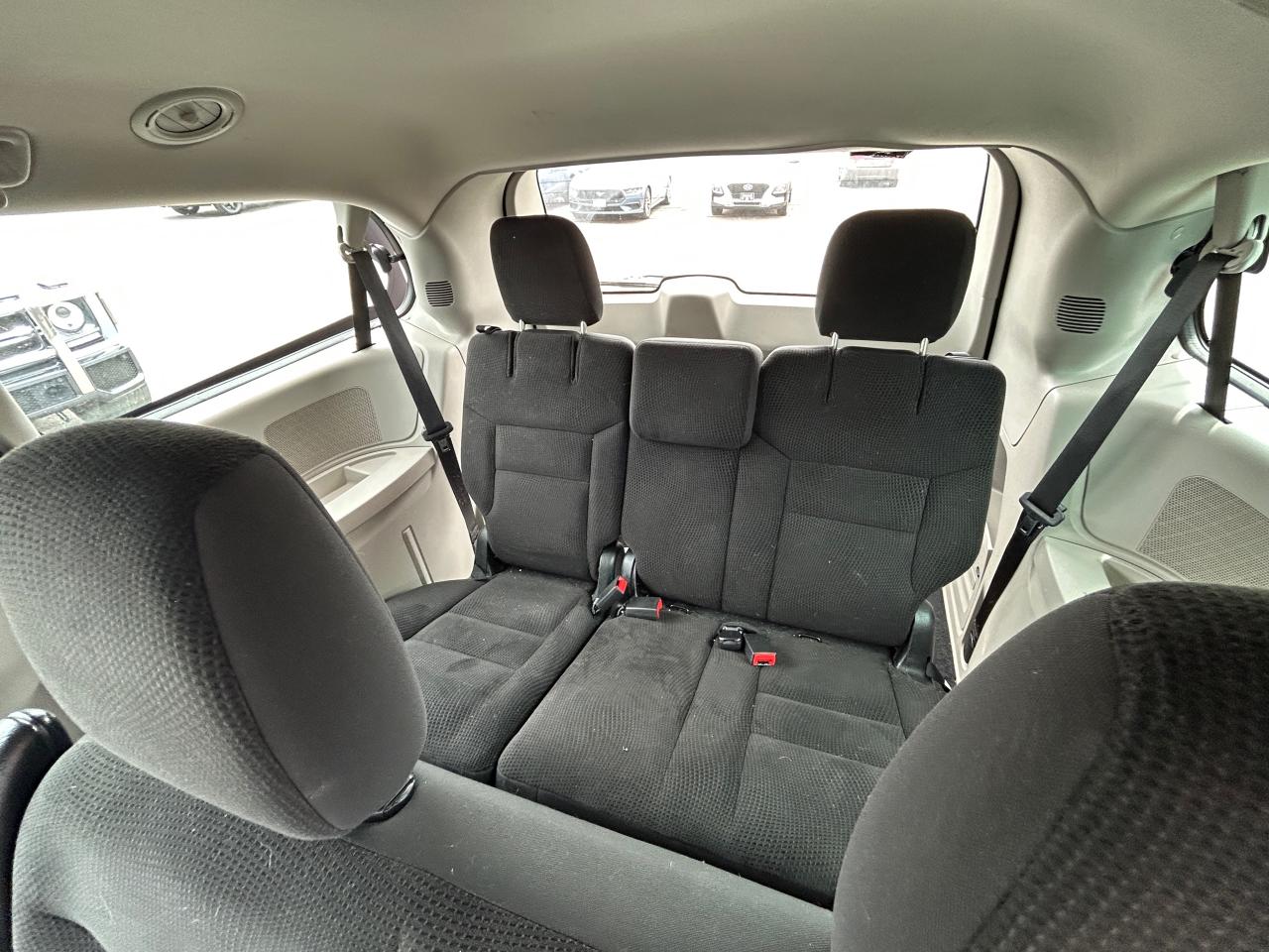 2018 Dodge Grand Caravan  - Photo #9