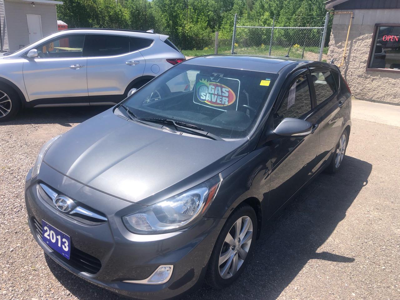 2013 Hyundai Accent GLS