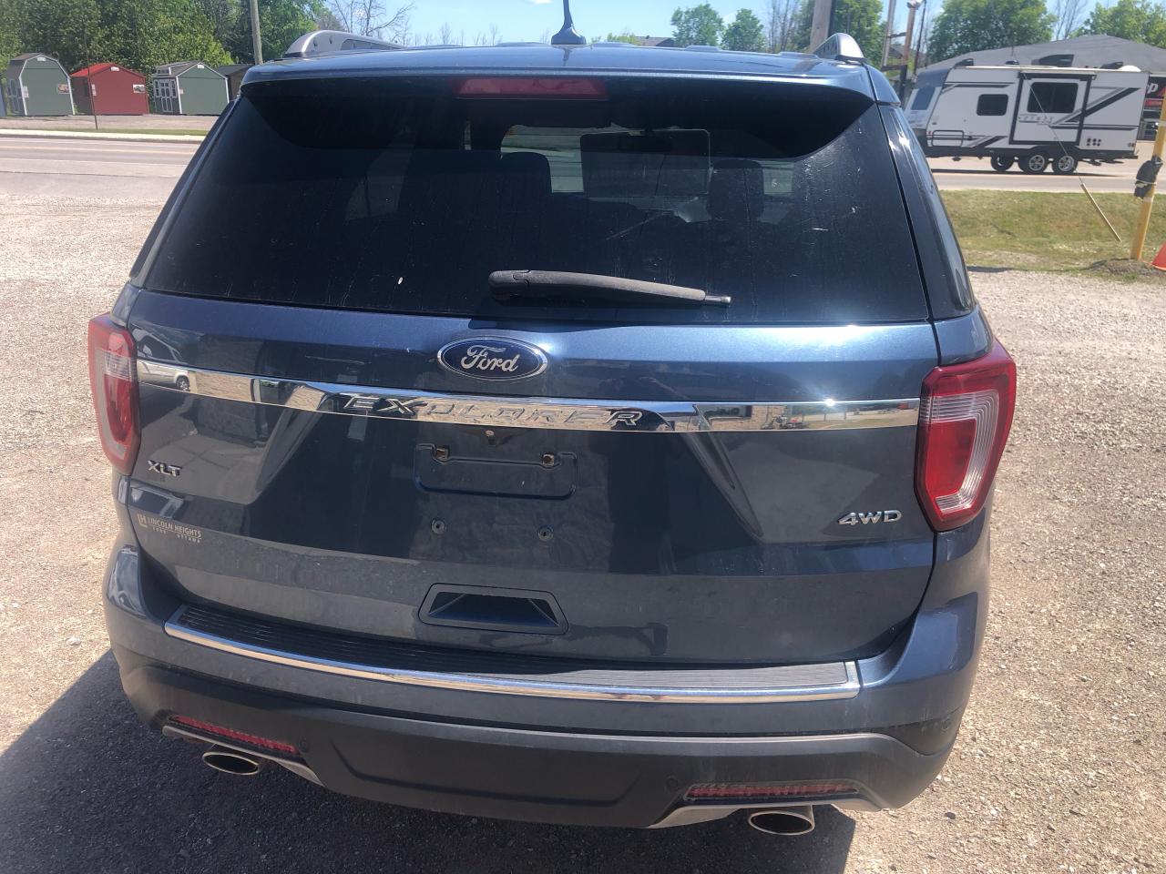 2018 Ford Explorer XLT - Photo #4