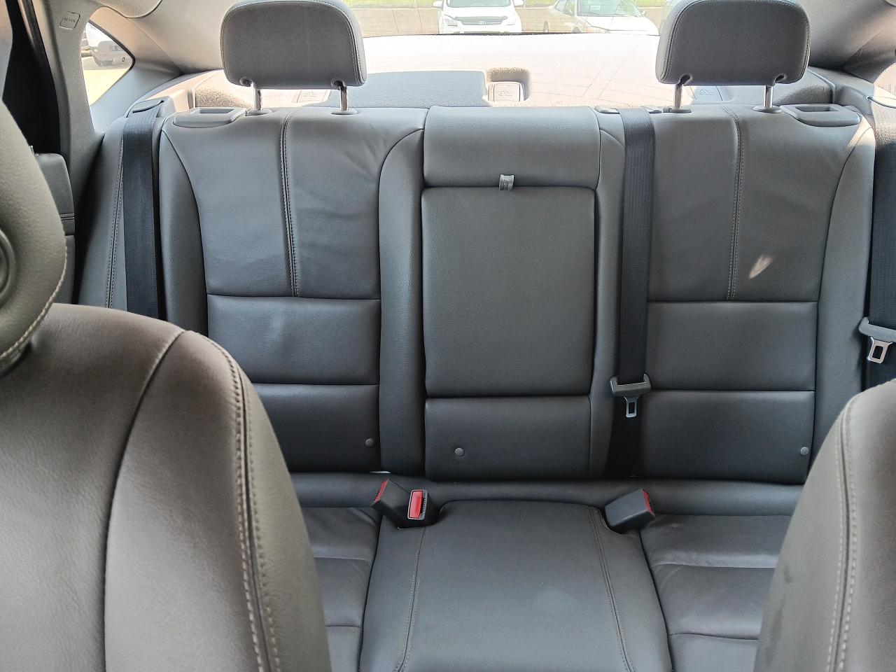 2018 Chevrolet Impala LT, Leather, Sunroof, Remote, Bu Cam, Htd Steering - Photo #16