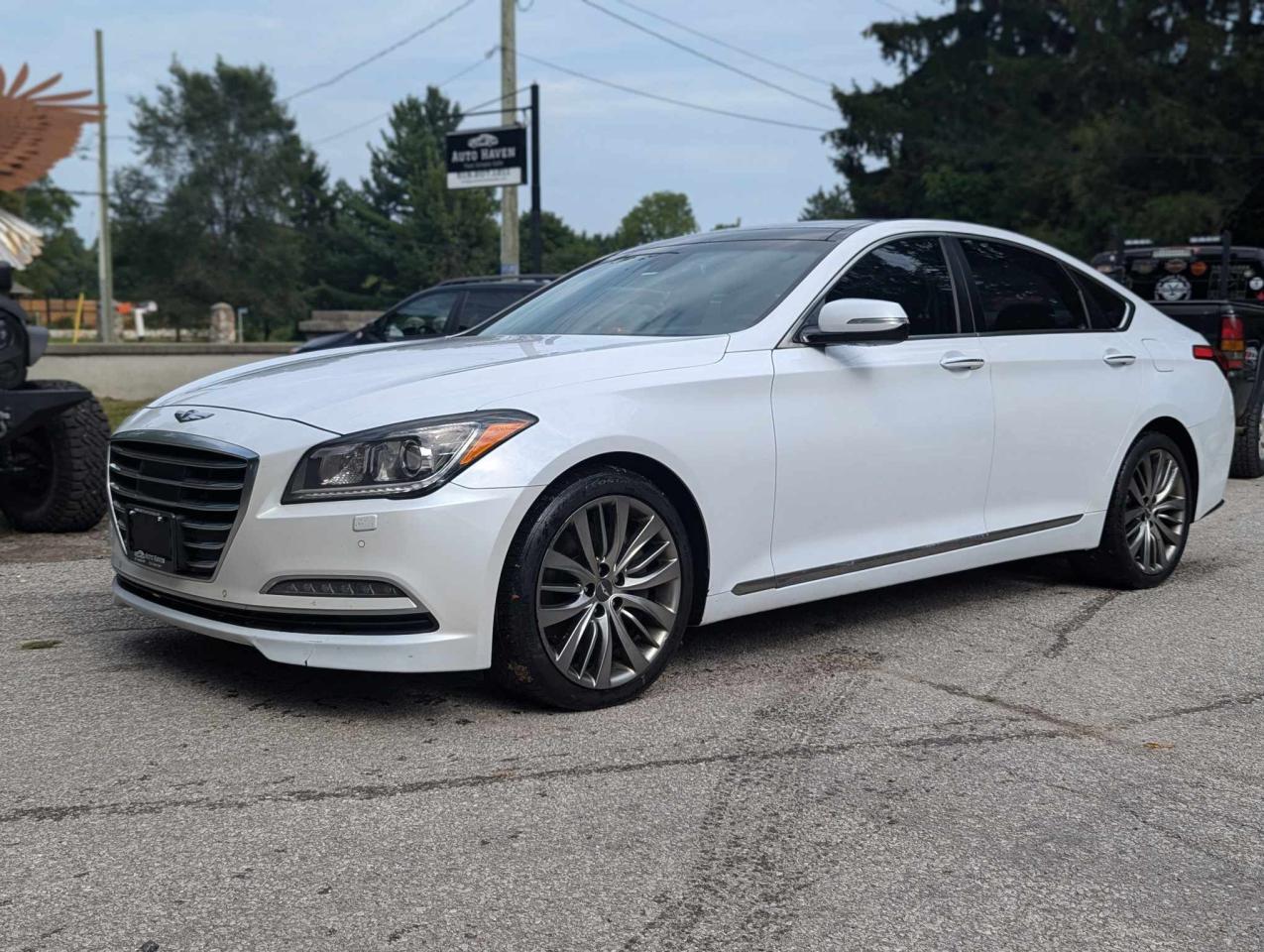Used 2015 Hyundai Genesis Ultimate for sale in St. Thomas, ON