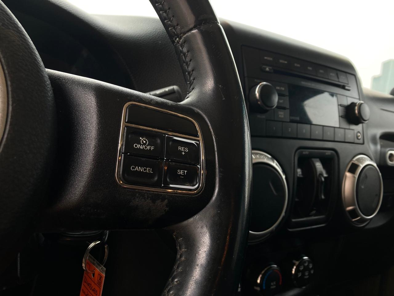 2013 Jeep Wrangler RUBICON - Photo #16