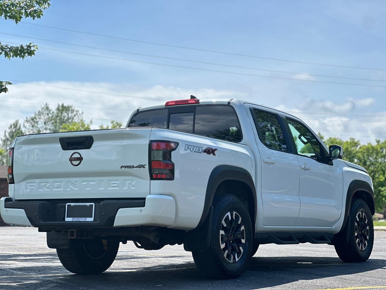 2022 Nissan Frontier Pro-4X - Photo #5