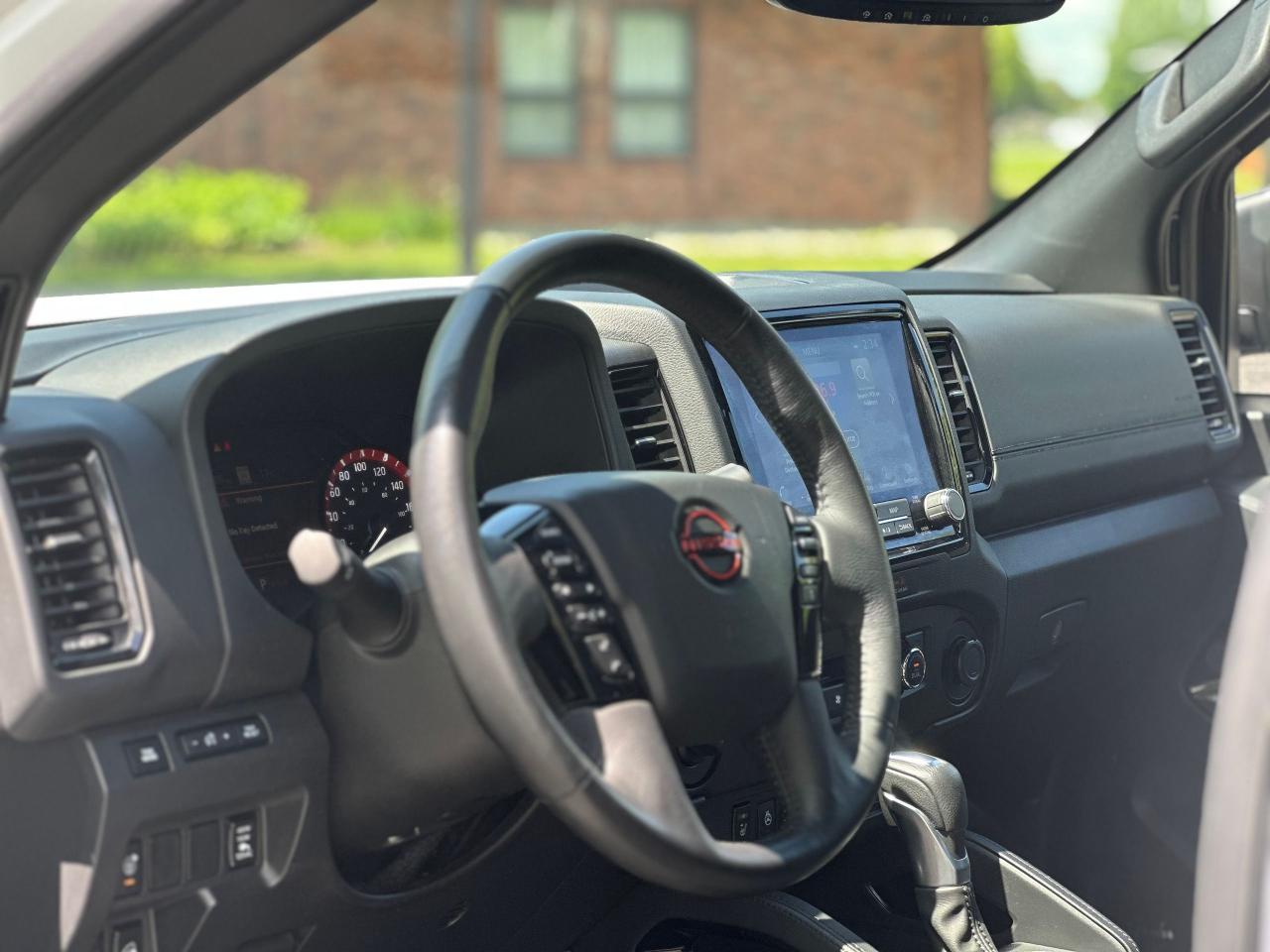 2022 Nissan Frontier Pro-4X - Photo #9