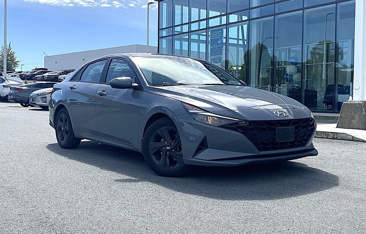 Used 2021 Hyundai Elantra Preferred w/Sun & Tech pkg for sale in Abbotsford, BC