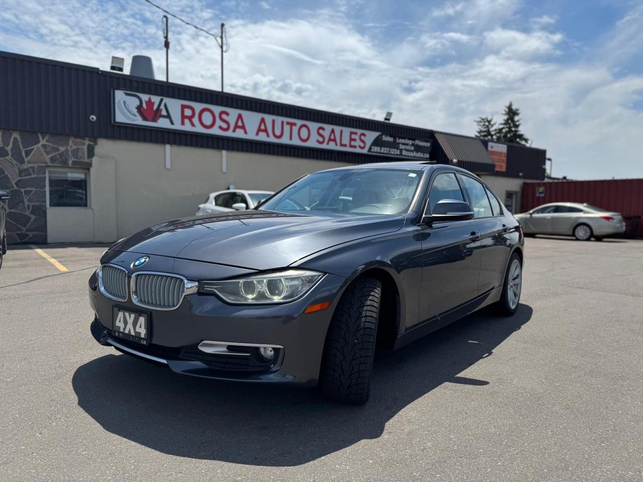 2013 BMW 3 Series AWD LOW KM LEATHER SUNROOF BLUETOOTH NEW BRAKES - Photo #3