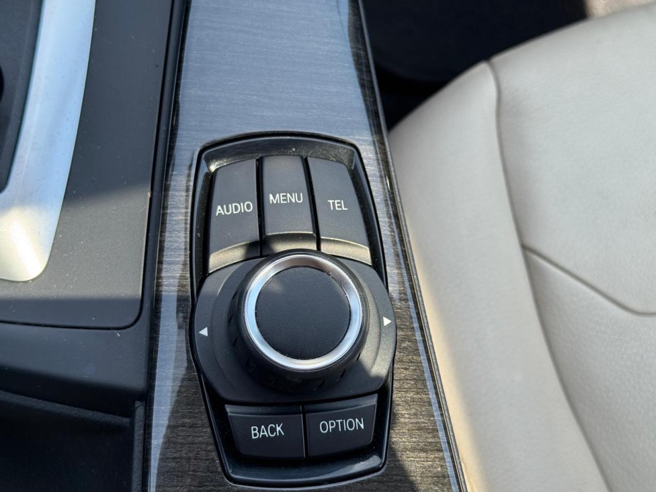 2013 BMW 3 Series AWD LOW KM SAFETY INCLUDED NEW TIRES + BRAKES - Photo #19