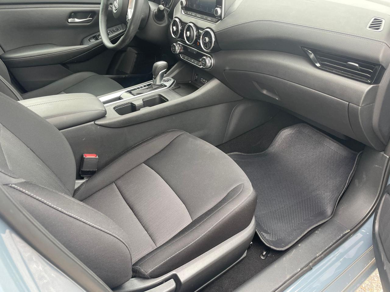 2024 Nissan Sentra SV - Photo #3