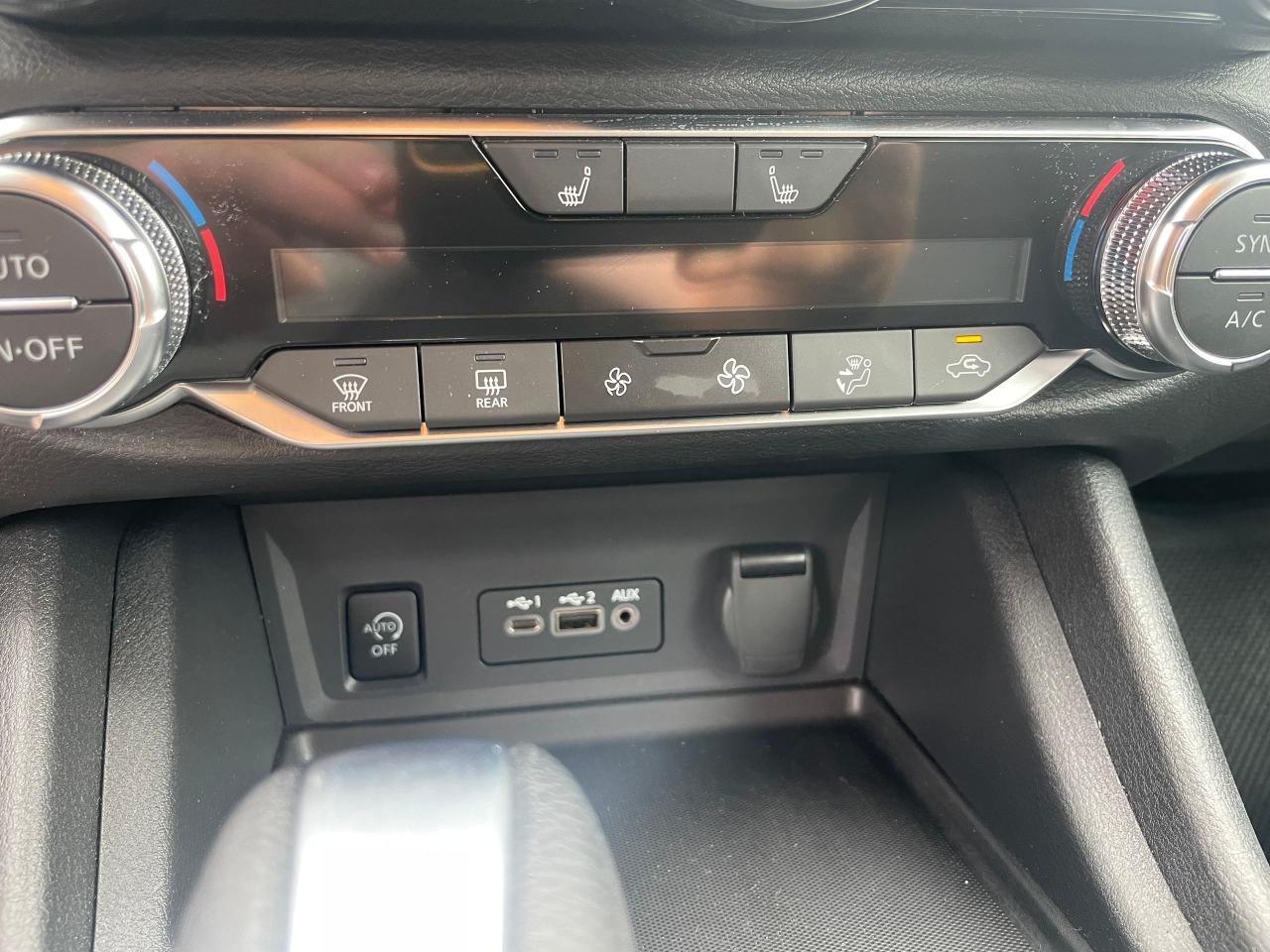 2024 Nissan Sentra SV - Photo #12