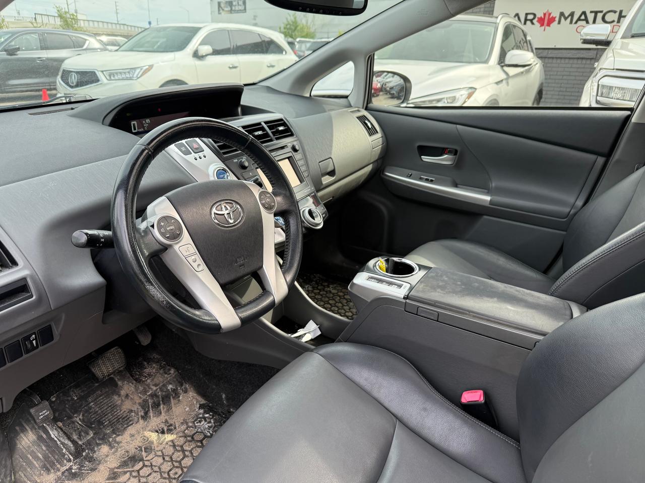 2012 Toyota Prius v PRIUS V / HYBRID / AUTO / YOU SAFETY YOU SAVE - Photo #6