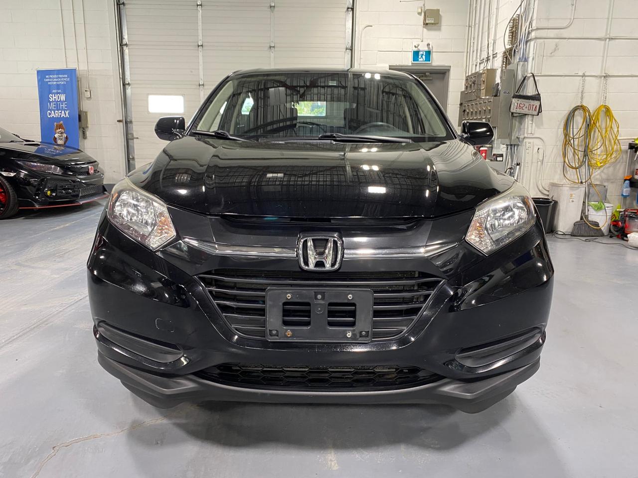 2017 Honda HR-V LX - Photo #8
