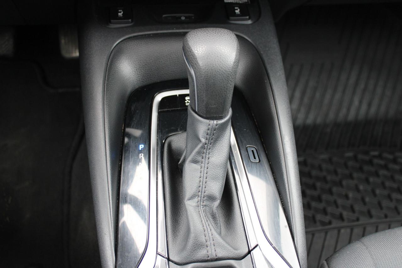 2022 Toyota Corolla LE - Photo #9
