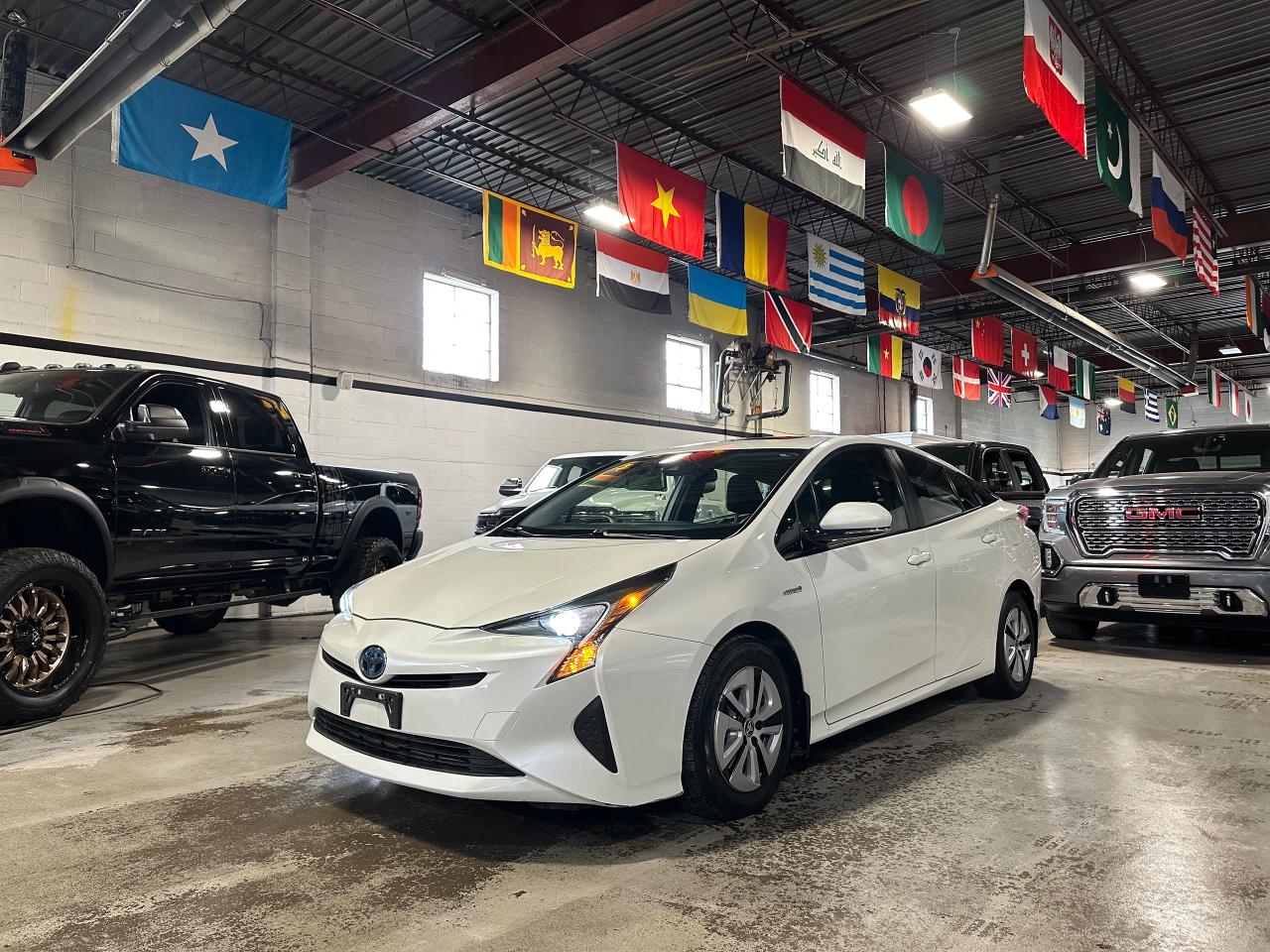 2019 Toyota Prius AWD