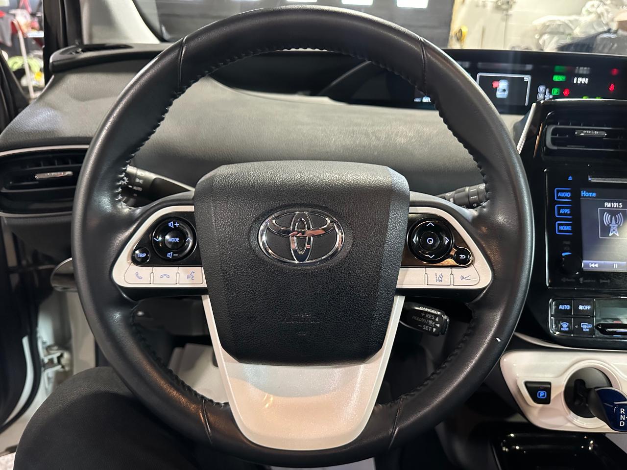 2019 Toyota Prius AWD - Photo #25