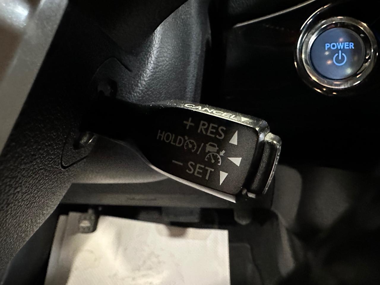 2019 Toyota Prius AWD - Photo #34