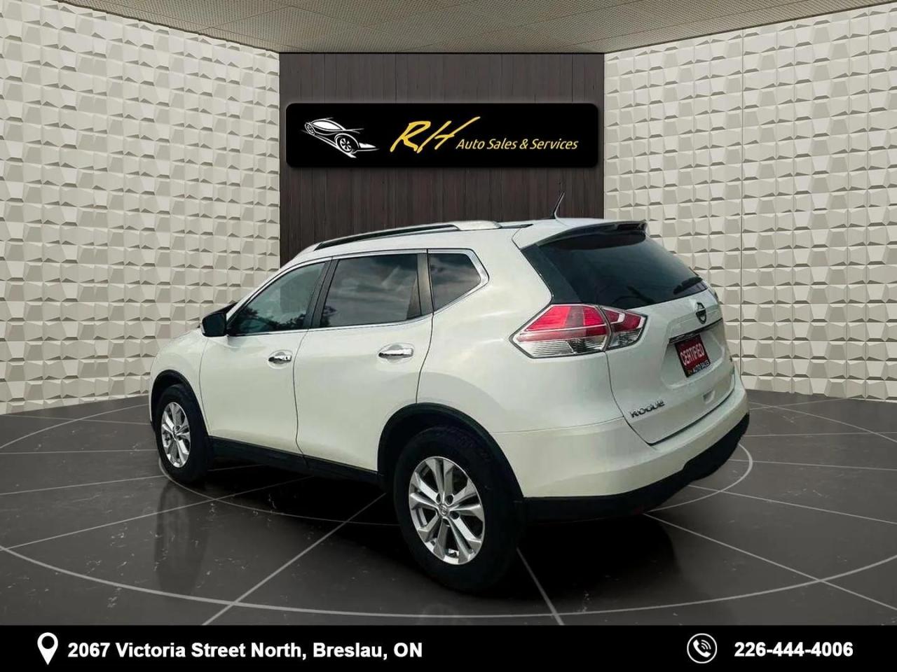 2014 Nissan Rogue FWD 4dr SV - Photo #16