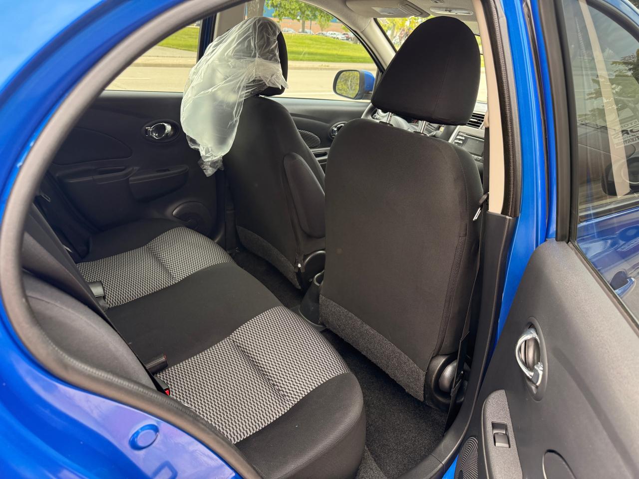 2015 Nissan Micra SV - Photo #21