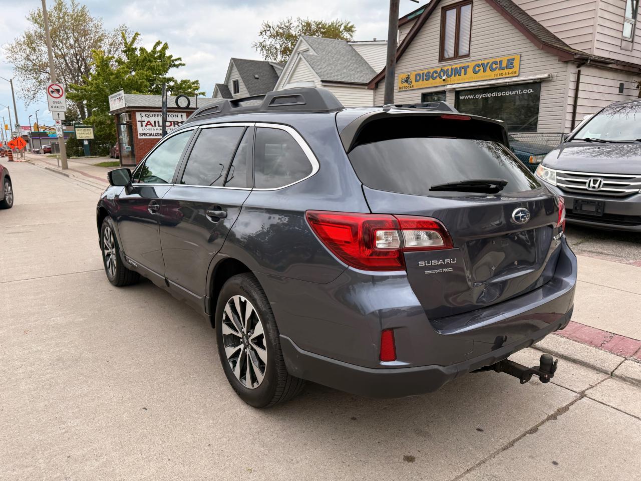 2015 Subaru Outback 3.6R w/Limited Pkg - Photo #12