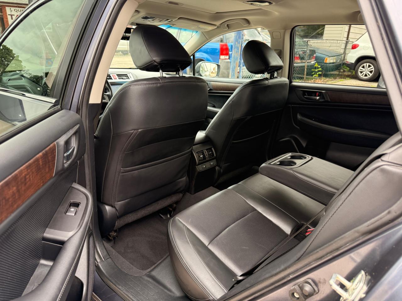 2015 Subaru Outback 3.6R w/Limited Pkg - Photo #17