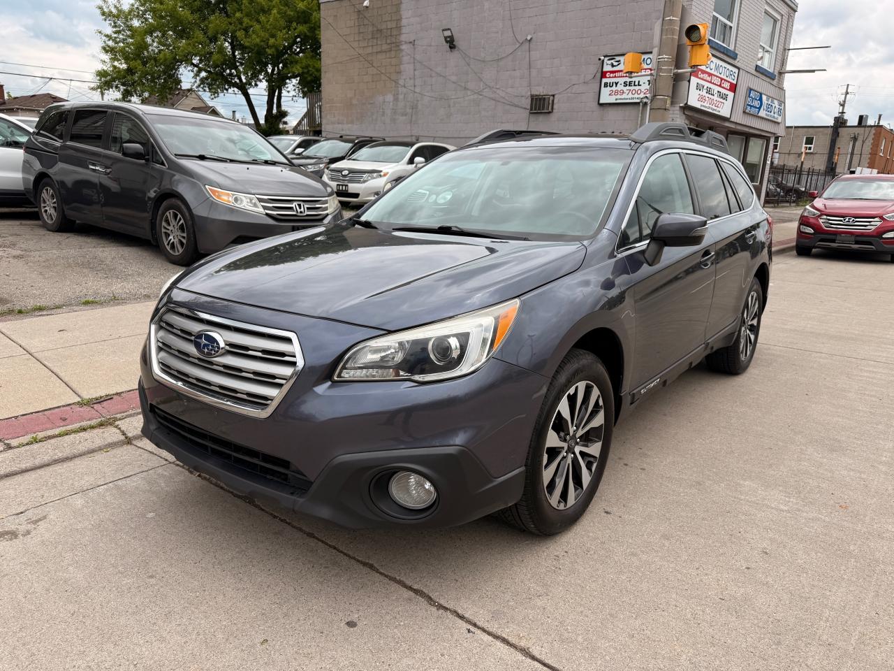 2015 Subaru Outback 3.6R w/Limited Pkg - Photo #2
