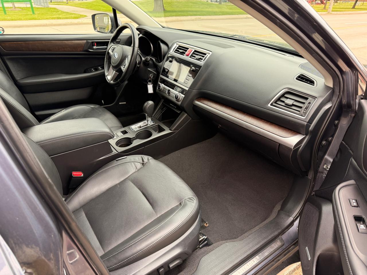 2015 Subaru Outback 3.6R w/Limited Pkg - Photo #23