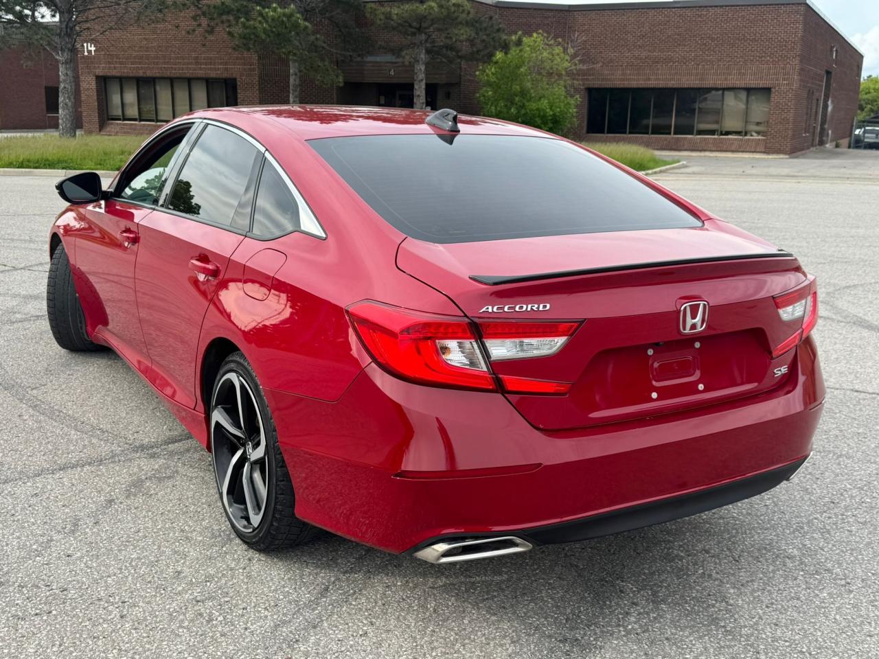 2021 Honda Accord SE - Photo #8