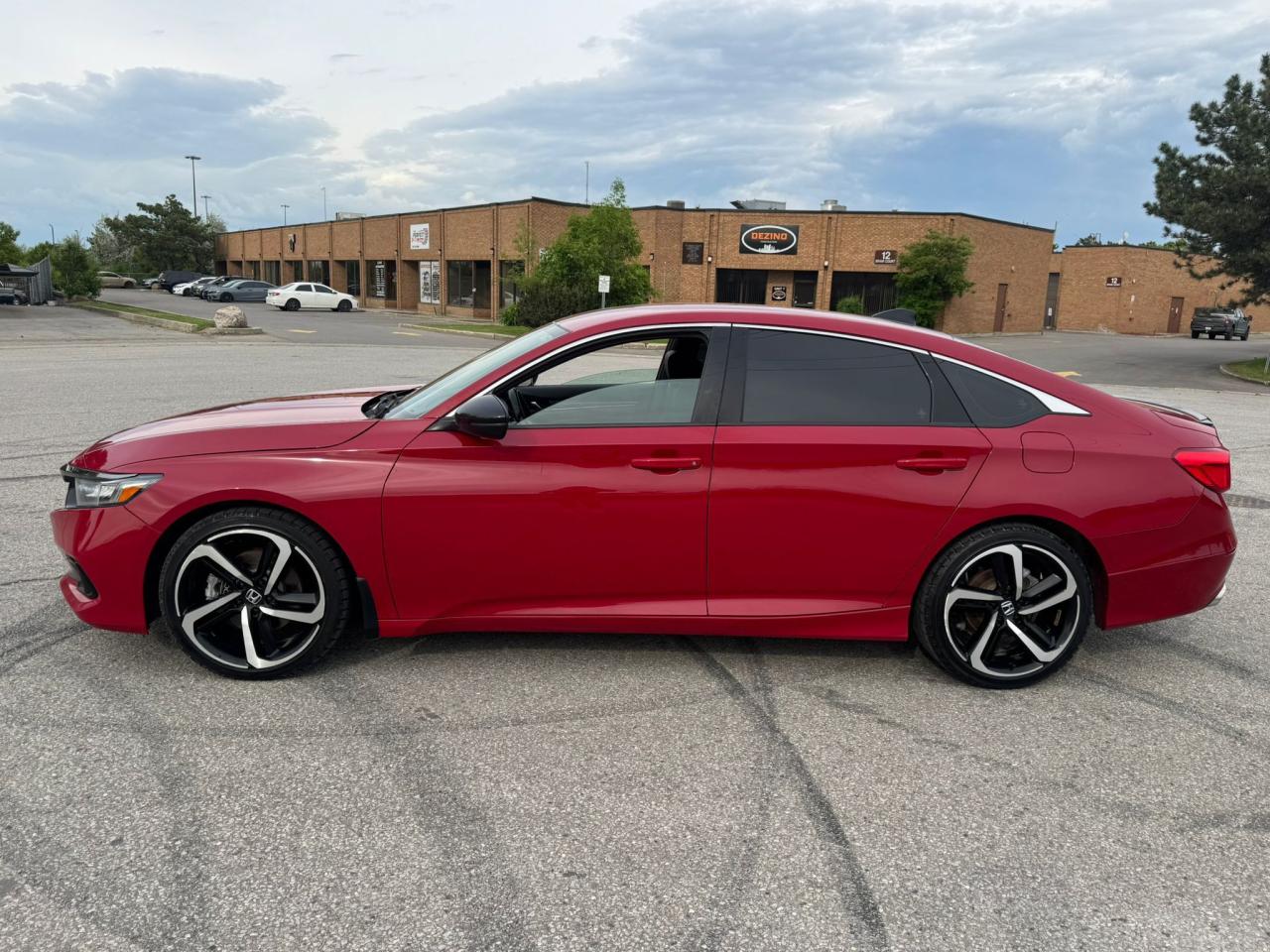 2021 Honda Accord SE - Photo #6