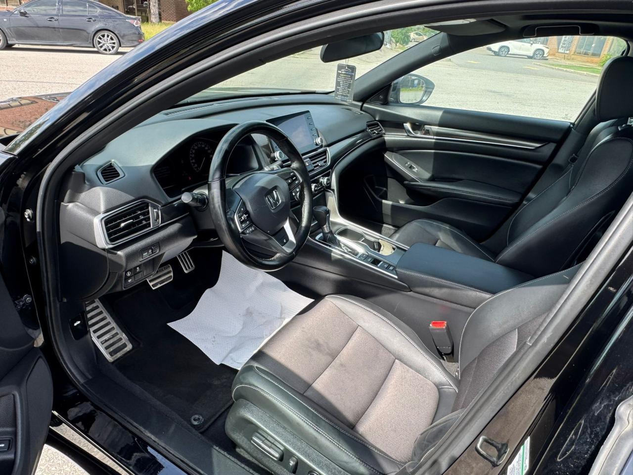 2022 Honda Accord Sport - Photo #7