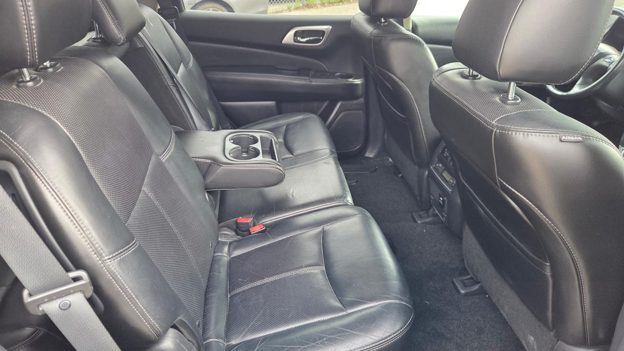 2014 Nissan Pathfinder Platinum - Photo #9