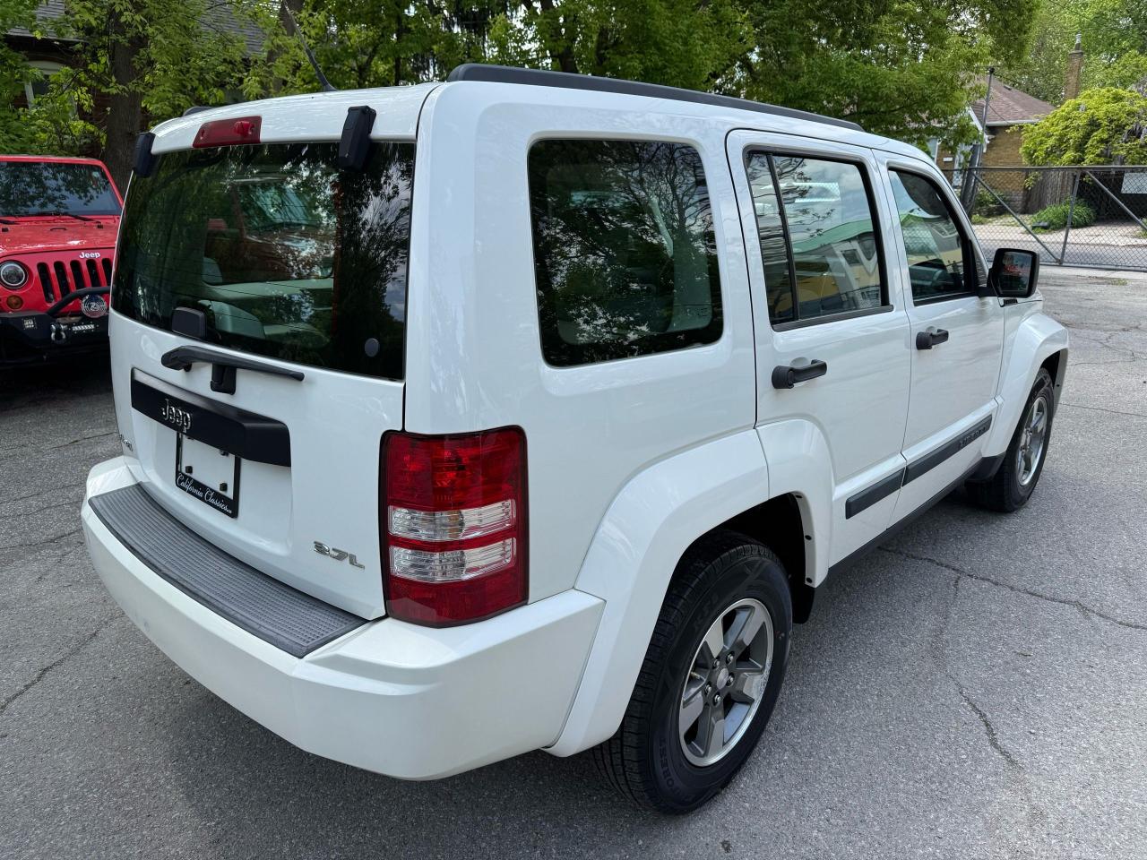 2008 Jeep Liberty Sport - Photo #5