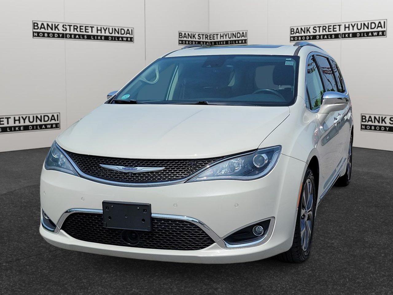 Used 2019 Chrysler Pacifica Limited 2WD for sale in Ottawa, ON