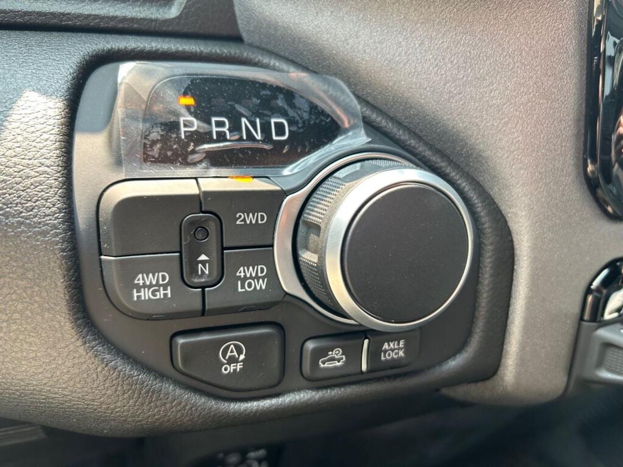 12585329