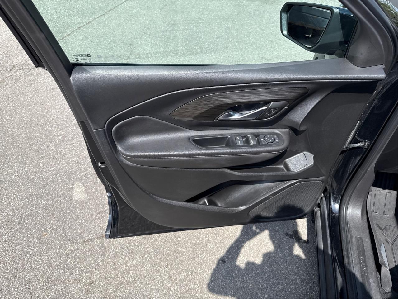 2022 GMC Terrain  - Photo #18