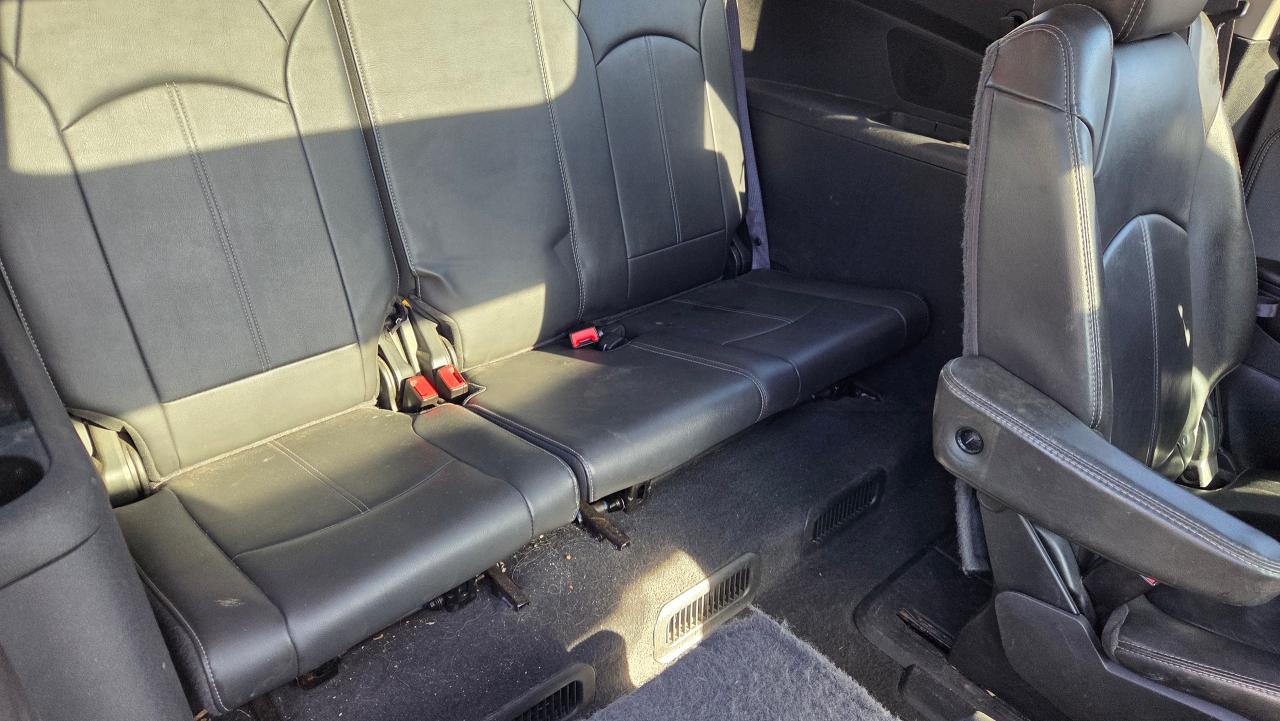 2015 Chevrolet Traverse LT Leather/Navi/Backup Cam/Pano-Roof - Photo #10