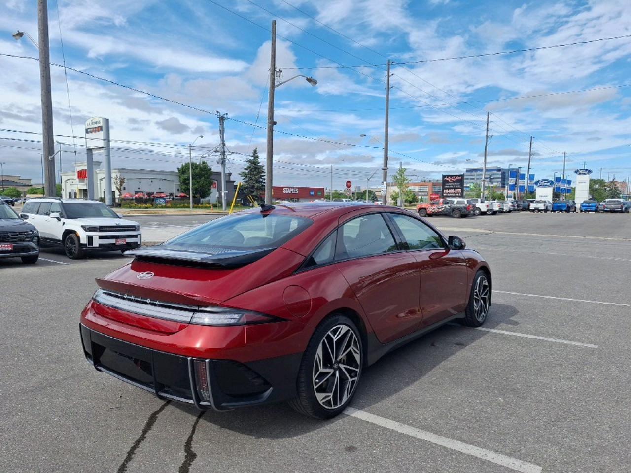 2023 Hyundai IONIQ 6 Preferred Long Range w/Ultimate Package Ultimate AWD Long Range Photo4