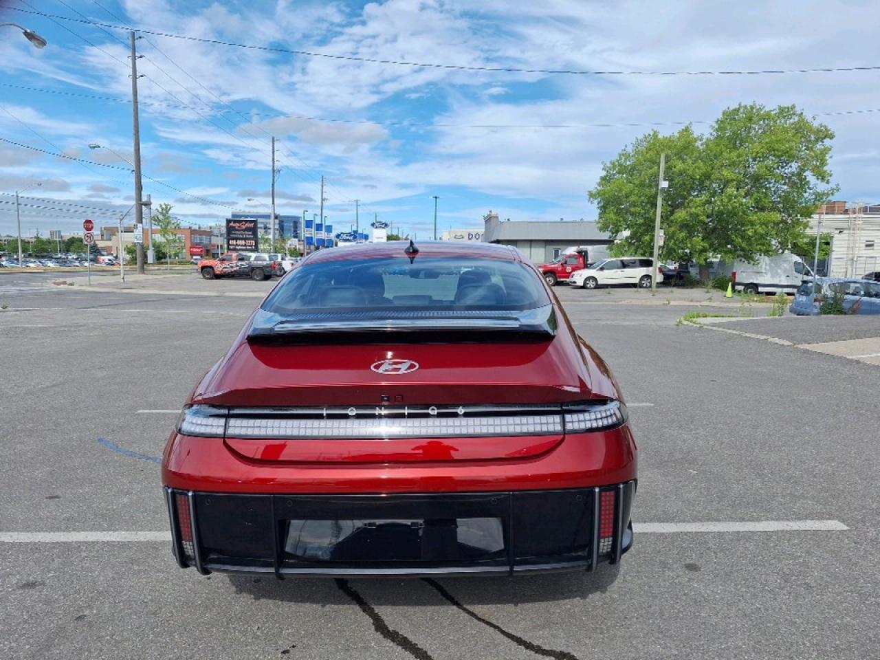 2023 Hyundai IONIQ 6 Preferred Long Range w/Ultimate Package Ultimate AWD Long Range Photo3