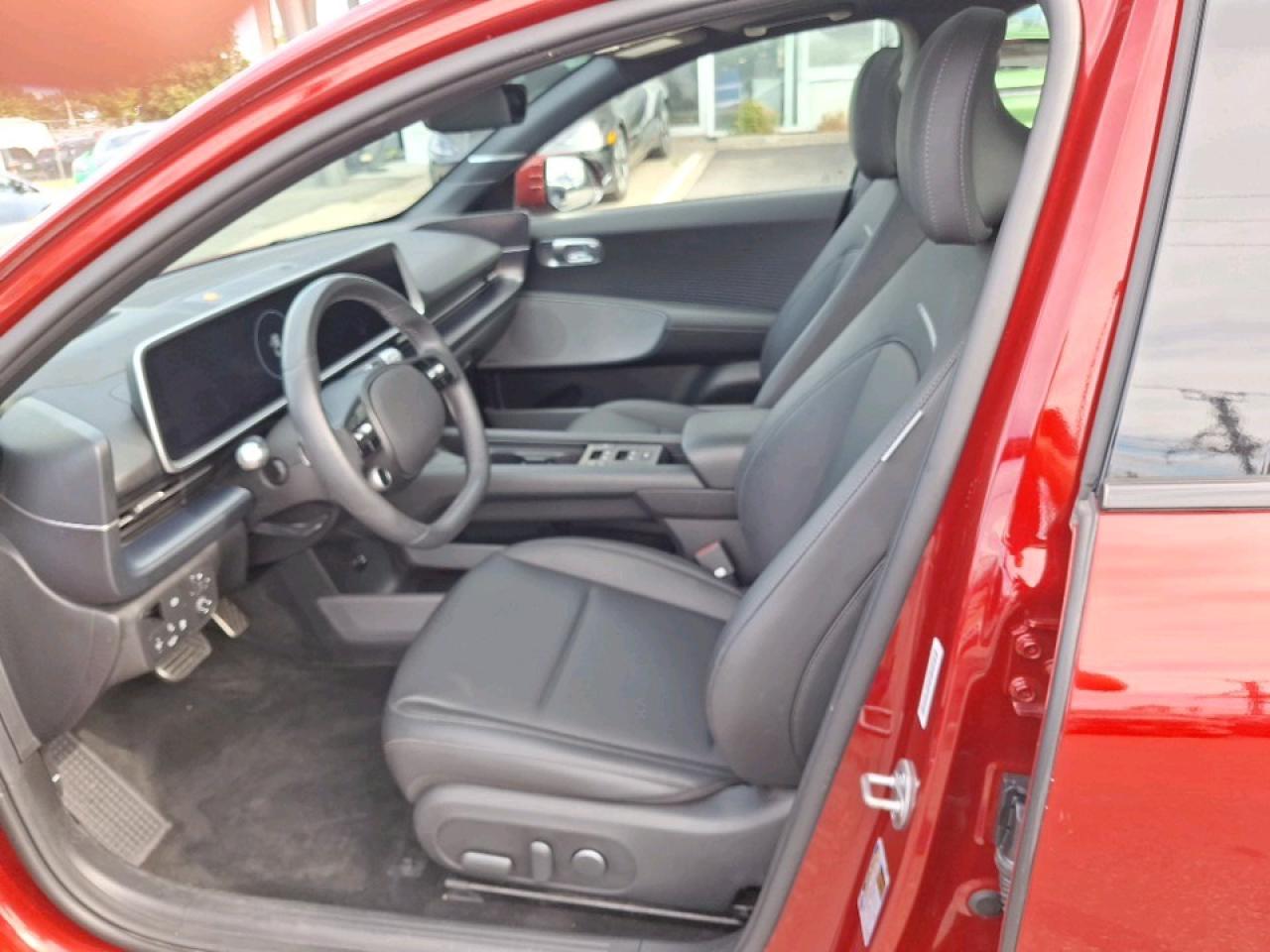 2023 Hyundai IONIQ 6 Preferred Long Range w/Ultimate Package Ultimate AWD Long Range Photo