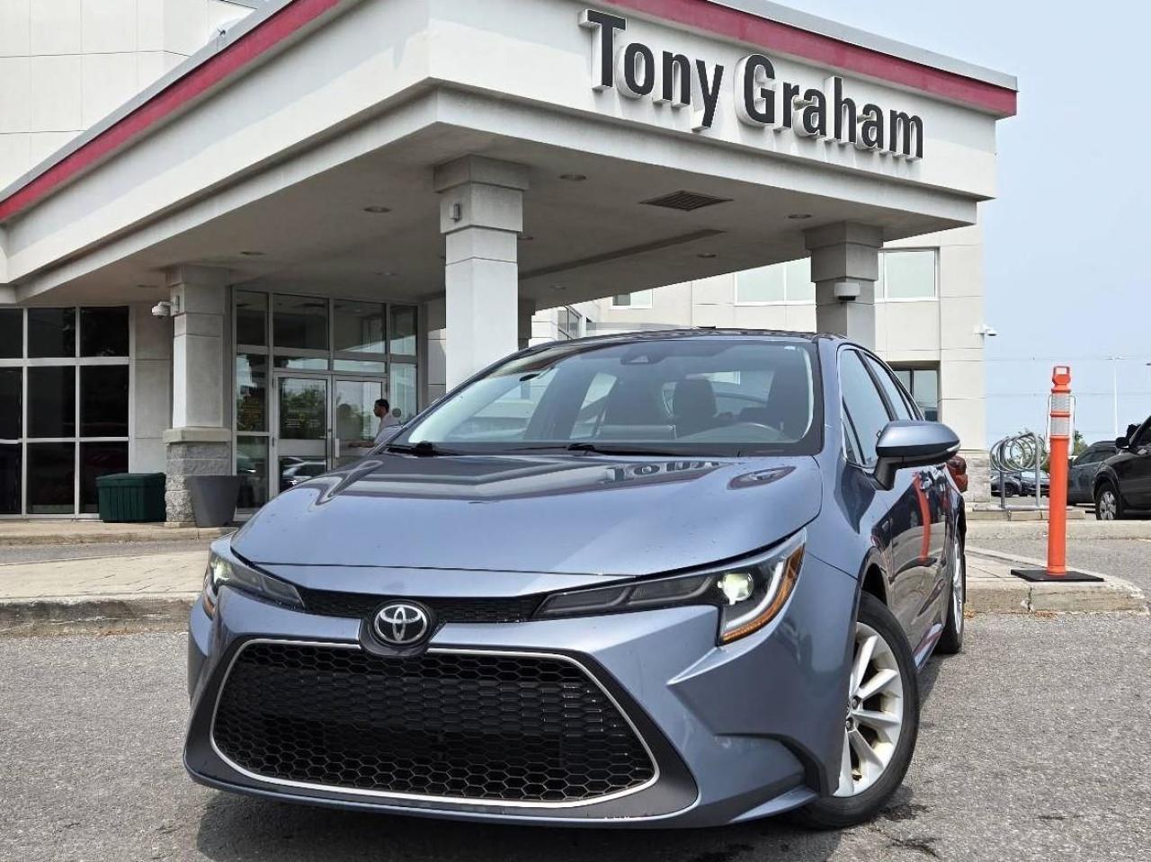 Used 2020 Toyota Corolla XLE for sale in Ottawa, ON
