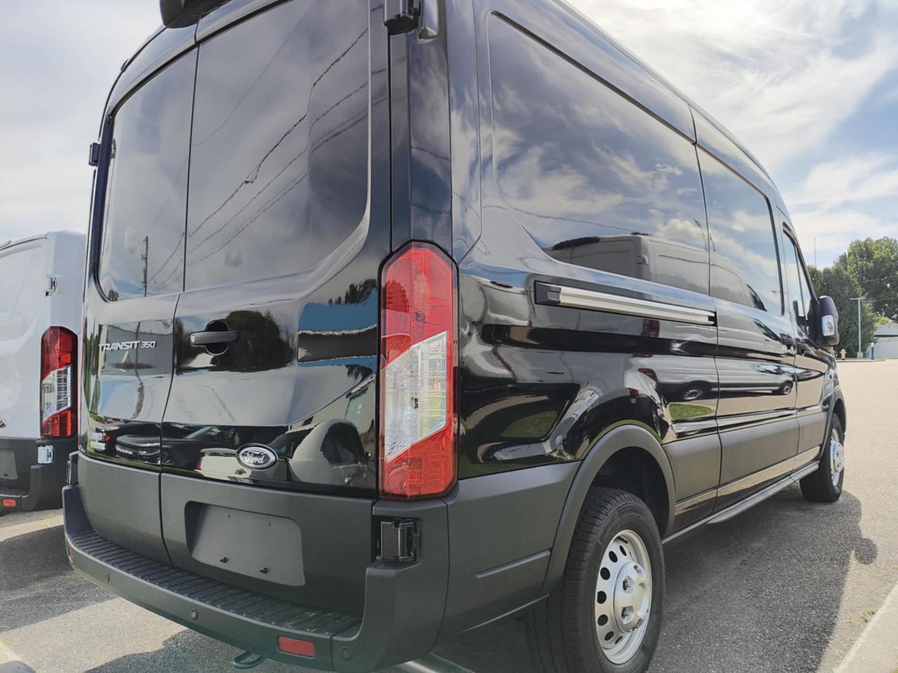 2025 Ford Transit Cargo Van BASE