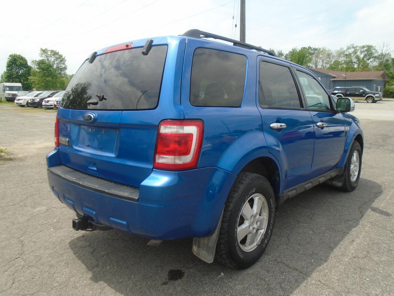 2012 Ford Escape FWD 4dr XLT - Photo #8