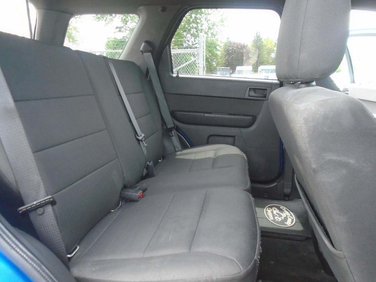 2012 Ford Escape FWD 4dr XLT - Photo #21