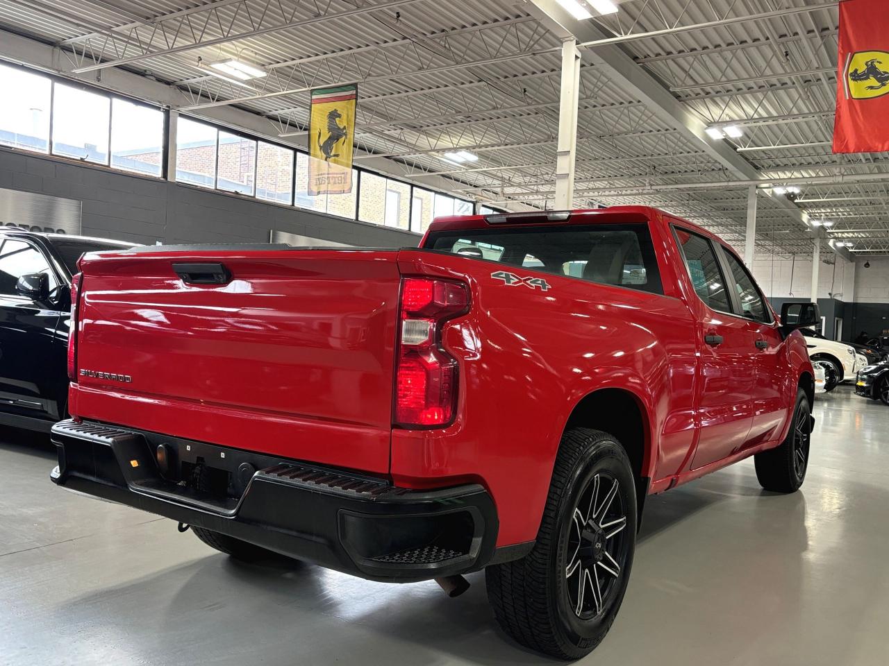2019 Chevrolet Silverado 1500 Work Truck|V8POWERED|4WD|CREWCAB|6PASSENGER|CAMERA - Photo #4
