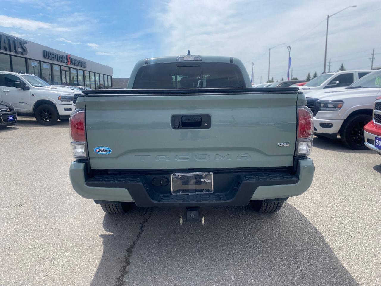 2023 Toyota Tacoma TRD Off Road Double Cab 4x4 ~Nav ~Leather ~Sunroof Photo4