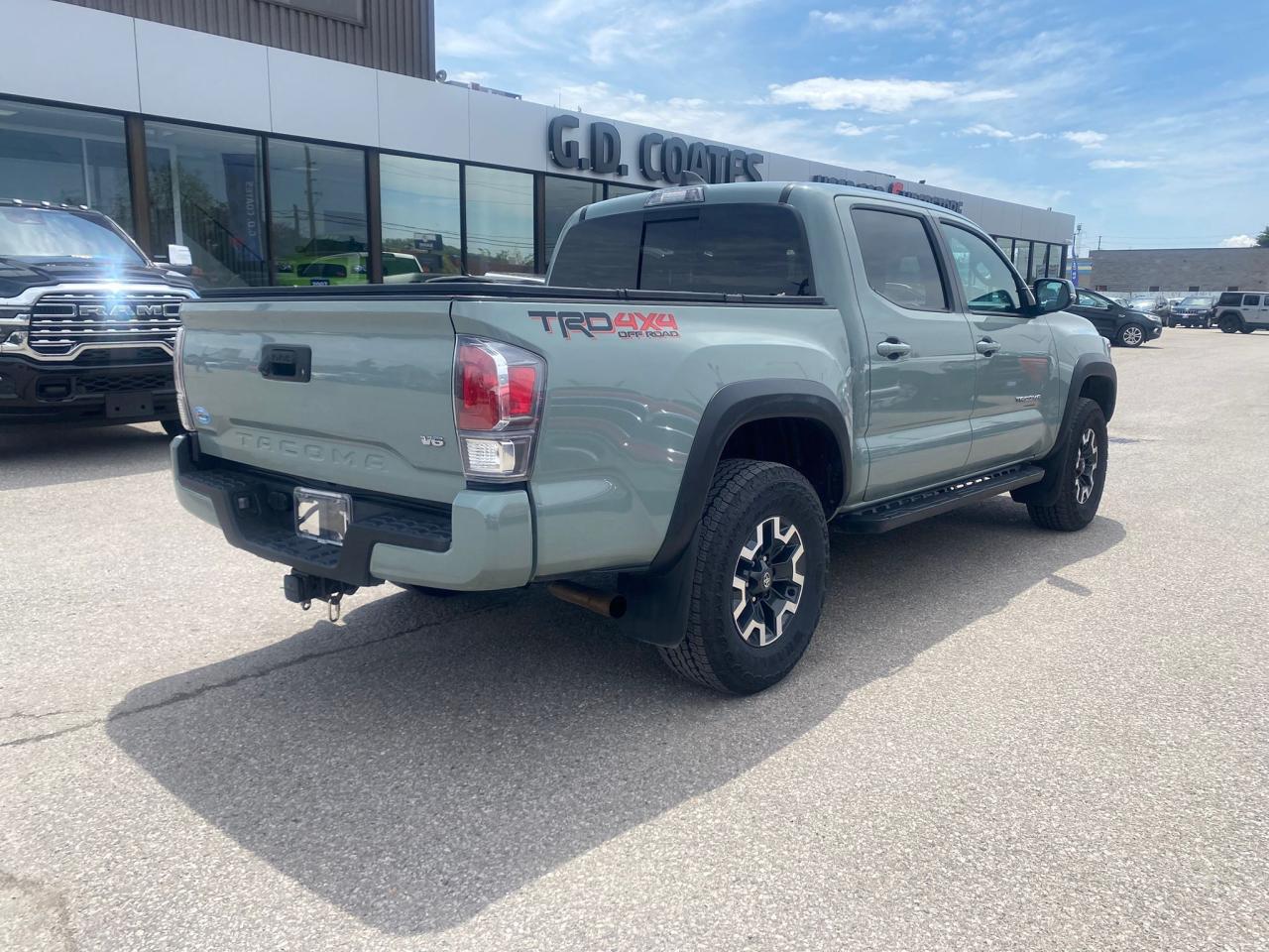 2023 Toyota Tacoma TRD Off Road Double Cab 4x4 ~Nav ~Leather ~Sunroof Photo3