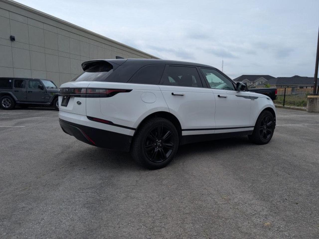 2021 Land Rover Range Rover Velar P250 S  **LOW KMS** Photo4